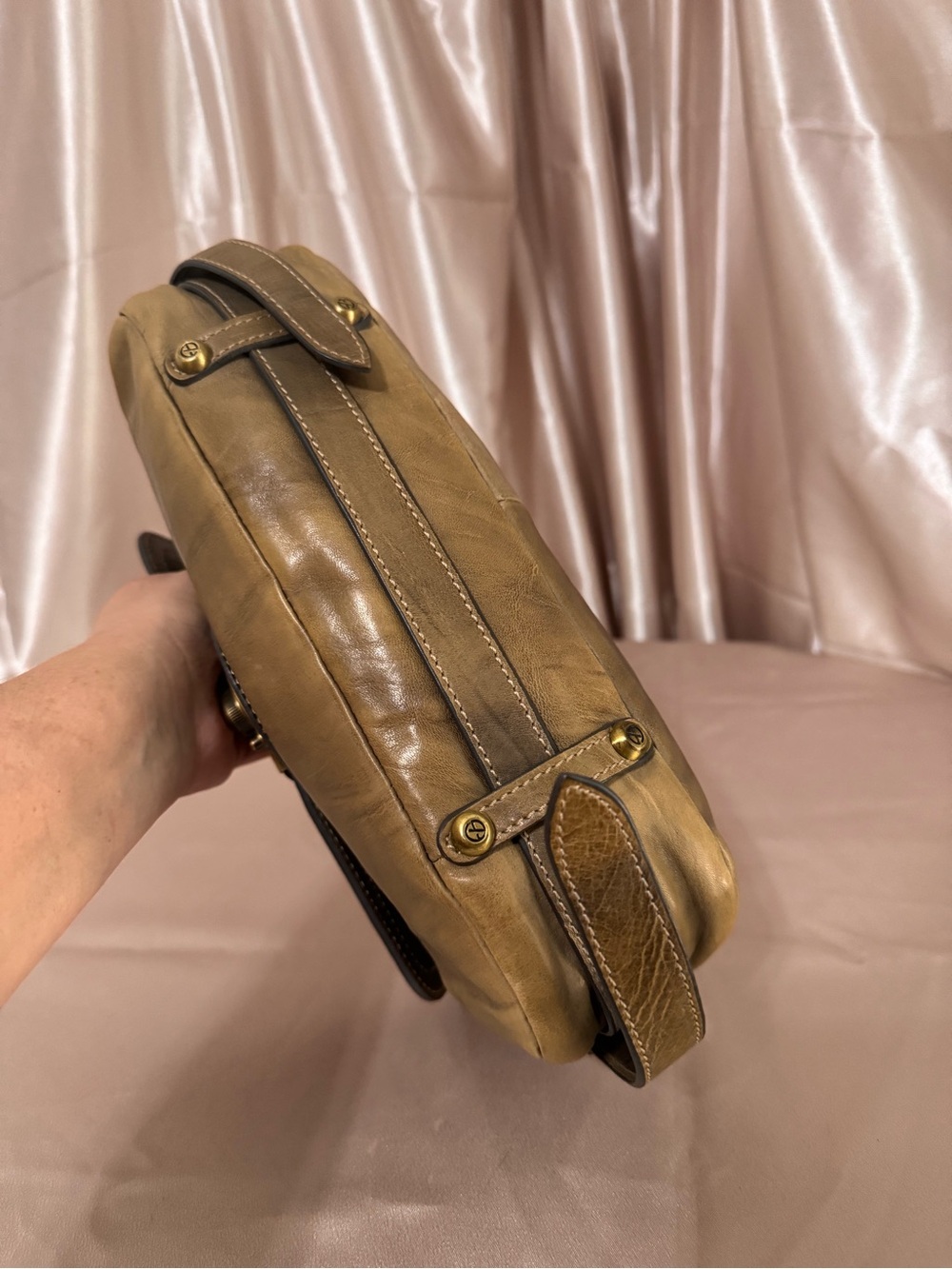 Francesco Biasia Tan Leather Shoulder Bag with Braided Handle - Picture 12 of 16